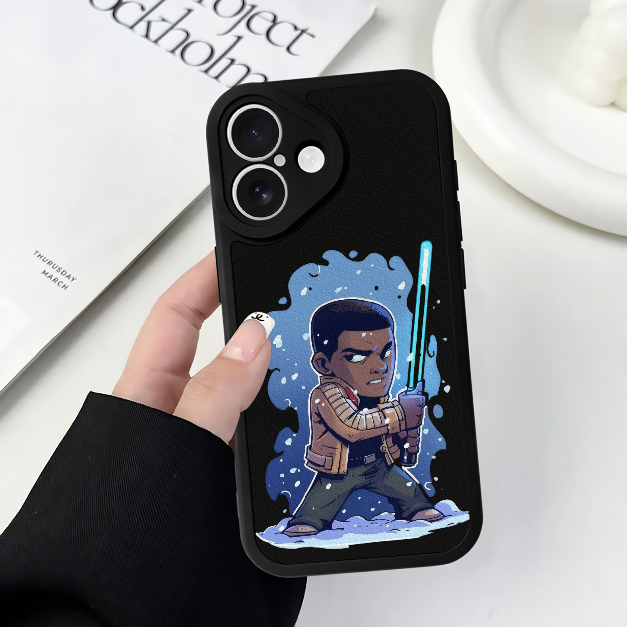 （画像用） スター・ウォーズ Star Wars 【iPhone 16シリーズ対応】シリコンスマホケース（レザー調） 材質：シリコン